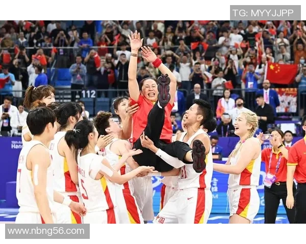 北京排球队在亚运会中的团队协作展现出卓越实力与默契配合的精彩表现 北京排球队在亚运会中的团队协作展现出卓越实力与默契配合的精彩表现