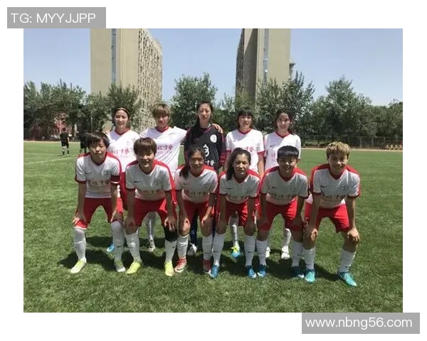 赛后分析:上海足球队与南京足球队的表现与状态对比探讨 赛后分析:上海足球队与南京足球队的表现与状态对比探讨