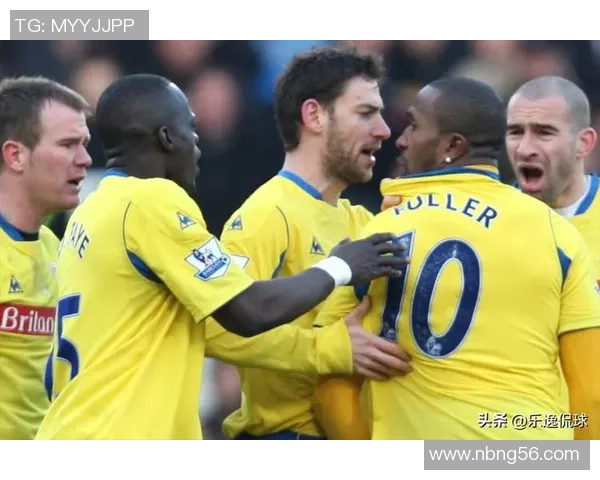 足球明星因场上冲突殴打队友视频曝光引发热议和争议 足球明星因场上冲突殴打队友视频曝光引发热议和争议