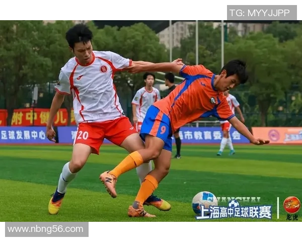 成都足球队团队协作能力大幅提升荣登全国足球团队协作排名新高